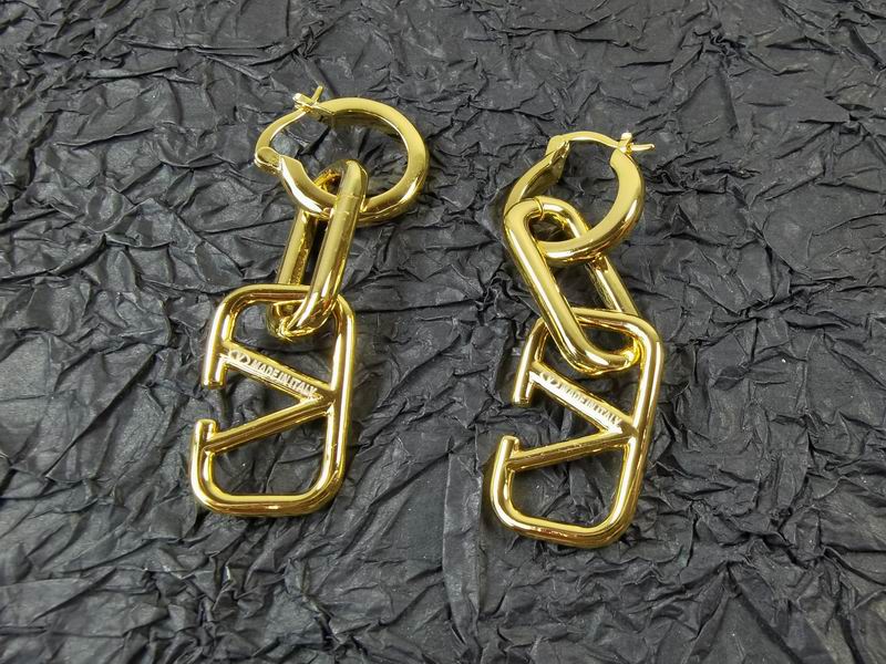 Valentino earring 11lyx22